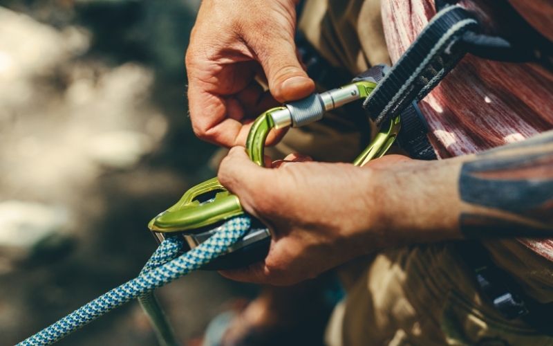 Équipements de protection individuelle pour travail en hauteur : que choisir